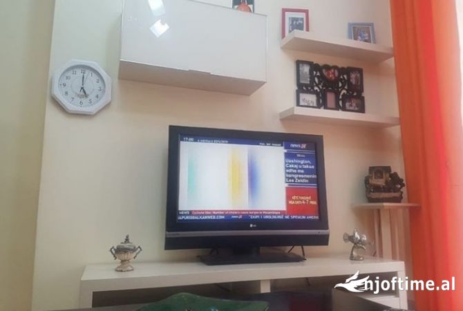 Shtepi me qera 2+1 ne Tirane - 400 Euro