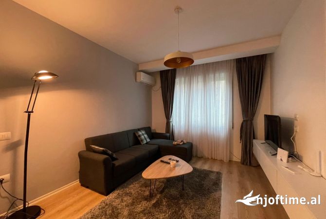 Shtepi me qera 1+1 ne Tirane - 550 Euro