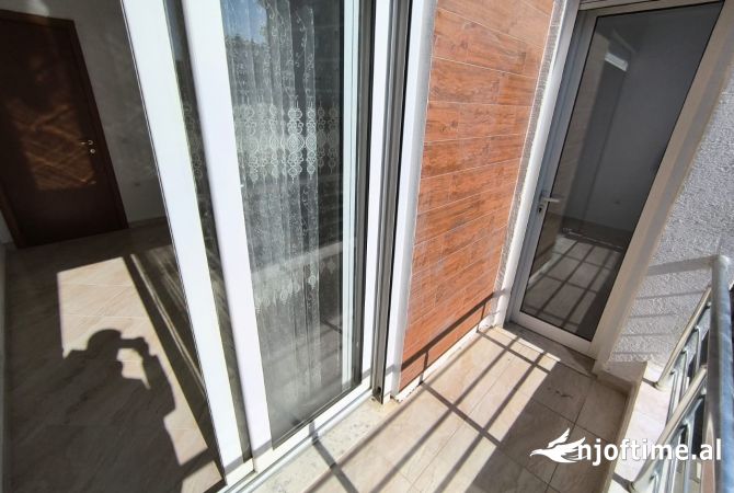 Shtepi ne shitje 1+1 ne Tirane - 78,000 Euro
