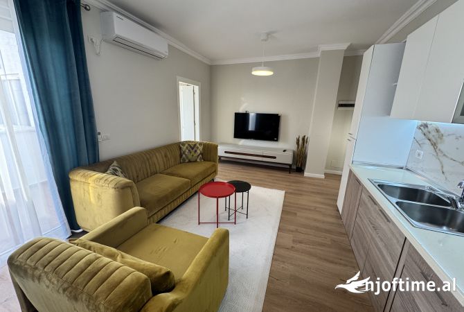 Shtepi me qera 1+1 ne Tirane - 400 Euro
