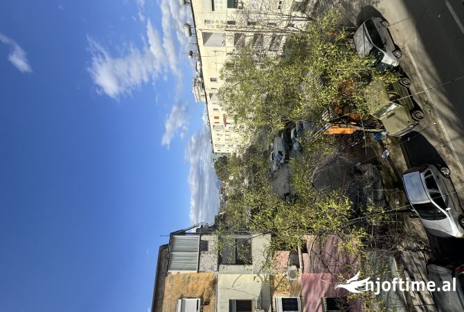 Apartment for sale in Tirana 2+1, In Part