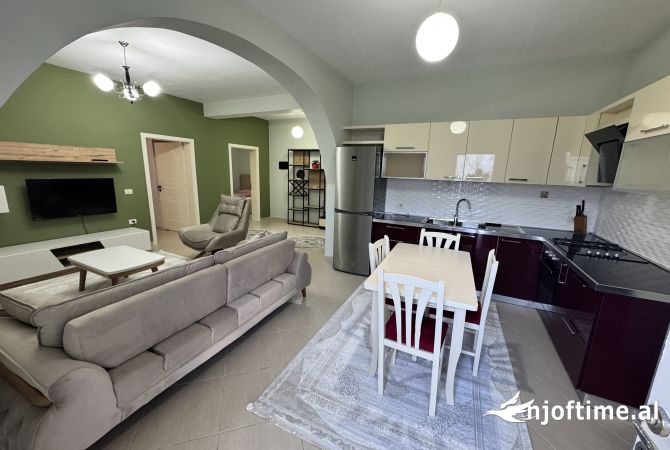 Shtepi me qera 2+1 ne Tirane - 550 Euro