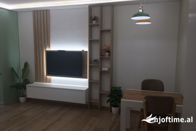 Shtepi me qera 1+1 ne Tirane - 550 Euro