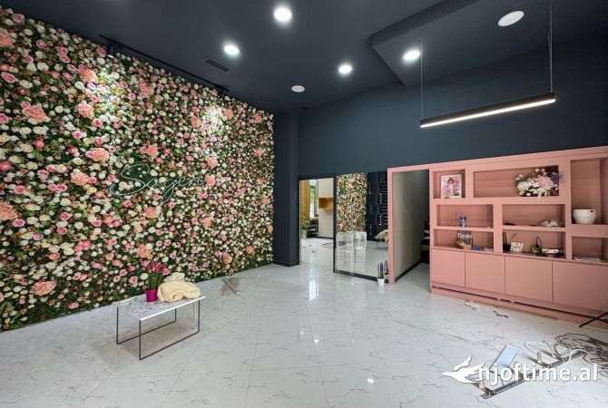 Ambient biznesi me qera 3+1 ne Tirane - 1,400 Euro