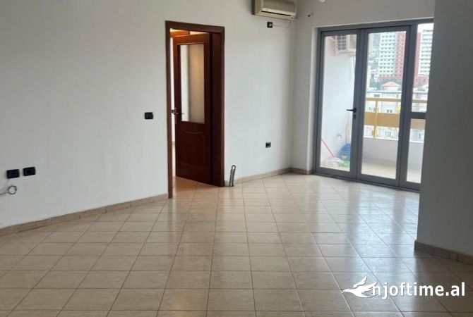 Shtepi me qera 2+1 ne Tirane - 500 Euro