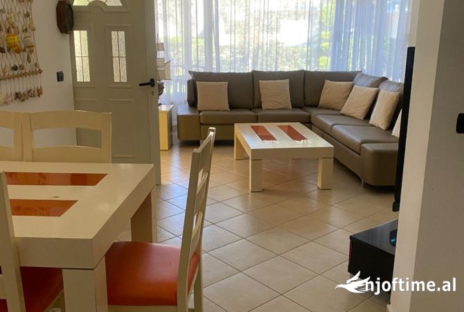 Shtepi ne shitje 2+1 ne Durres - 285,000 Euro