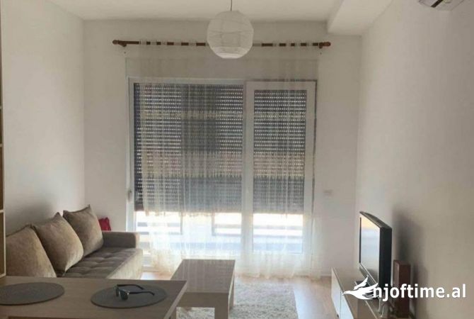 Shtepi me qera 1+1 ne Tirane - 550 Euro