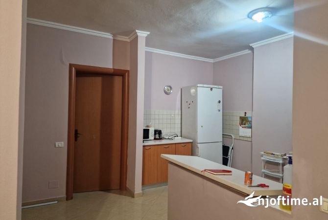 Shtepi ne shitje 2+1 ne Tirane - 220,000 Euro