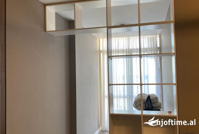 Shtepi me qera Apartament ne Tirane, 1+1, Mobilimi E mobiluar, Pagesa 600  Euro.