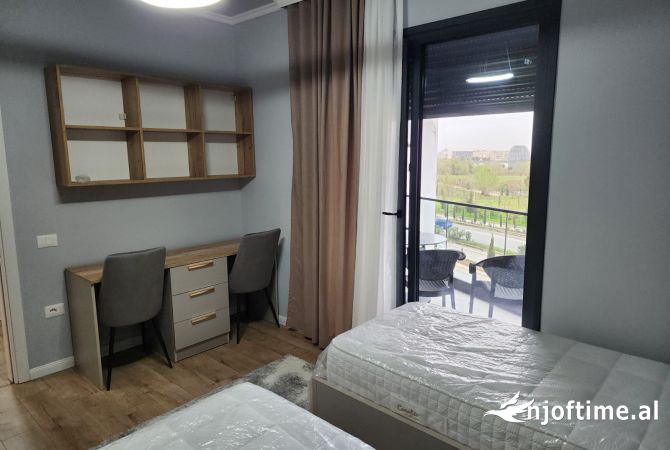 Shtepi me qera Apartament ne Tirane, 2+1, Mobilimi E mobiluar, Pagesa 1,500  Euro.