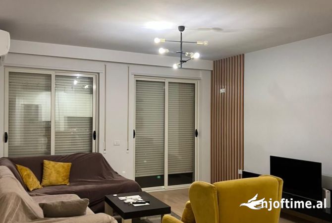 Casa in affitto 3+1 a Tirana - 1,000 Euro