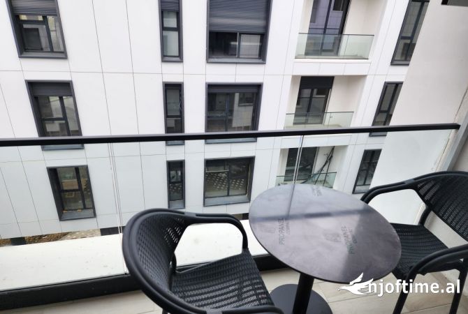 Shtepi me qera Apartament ne Tirane, 1+1, Mobilimi E mobiluar, Pagesa 1,000  Euro.