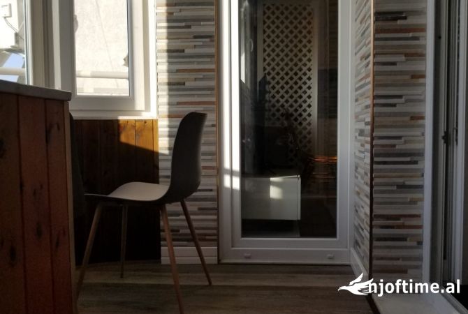 Shtepi me qera Apartament ne Tirane, 1+1, Mobilimi E mobiluar, Pagesa 620  Euro.