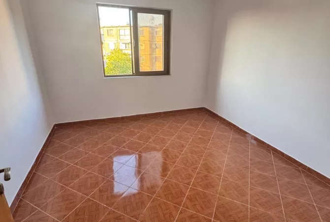 Shtepi ne shitje 1+1 ne Tirane - 67,000 Euro