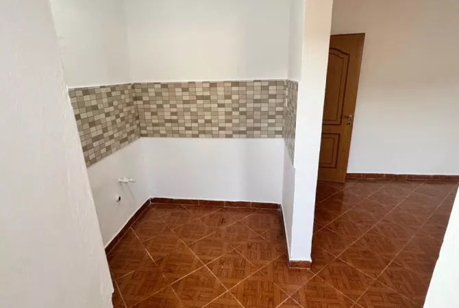Shtepi ne shitje 1+1 ne Tirane - 67,000 Euro