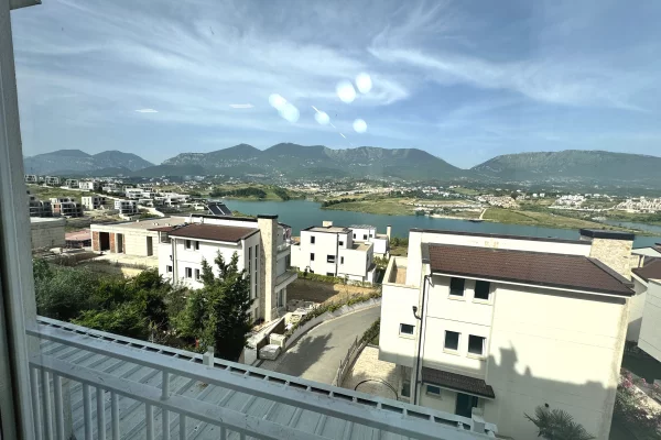 Shtepi me qera Apartament ne Tirane, 2+1, Mobilimi E mobiluar, Pagesa 1,550  Euro.