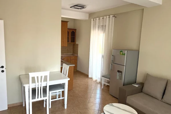 Shtepi me qera 1+1 ne Tirane - 550 Euro