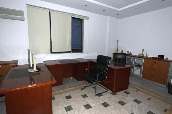 Business Property for Rent 3+1 in Tirana - 700 Euro