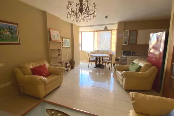 Casa in affitto 1+1 a Tirana - 600 Euro