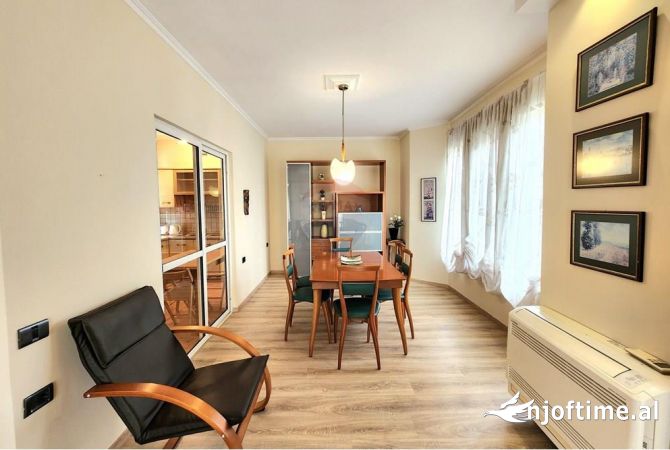 Shtepi me qera 1+1 ne Tirane - 800 Euro