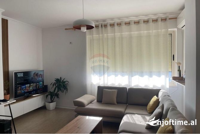 Shtepi me qera Apartament ne Tirane, 1+1, Mobilimi E mobiluar, Pagesa 600  Euro.