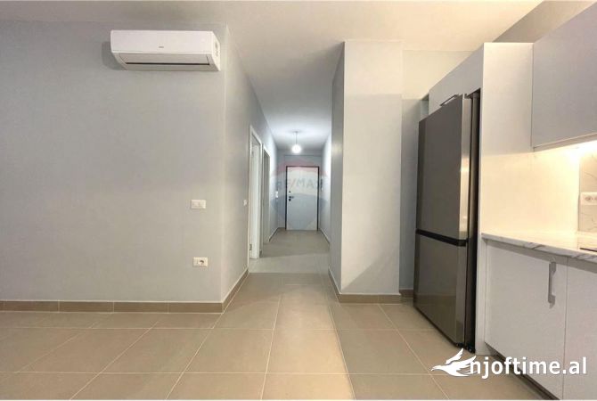 Jepet me qira ambient per zyra prane Mondialit