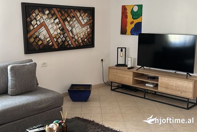 Shtepi ne shitje 1+1 ne Tirane - 110,000 Euro