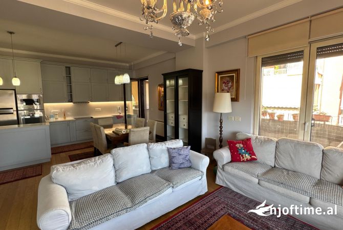 Shtepi me qera 3+1 ne Tirane - 3,000 Euro