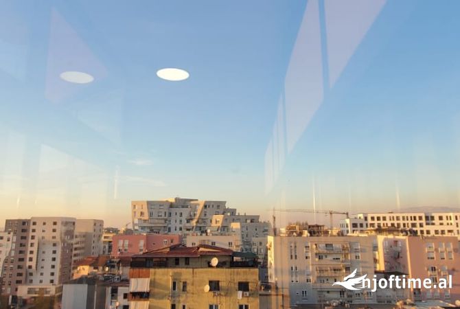 Shtepi me qera Apartament ne Tirane, 2+1, Mobilimi E mobiluar, Pagesa 700  Euro.