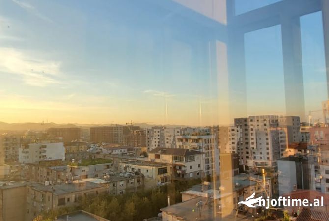 Shtepi me qera Apartament ne Tirane, 2+1, Mobilimi E mobiluar, Pagesa 700  Euro.