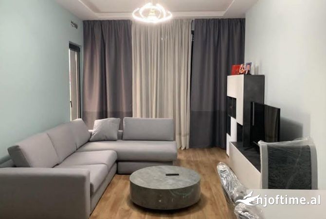 Shtepi me qera 1+1 ne Tirane - 500 Euro