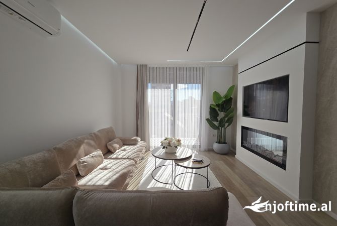 Casa in affitto 1+1 a Tirana - 900 Euro