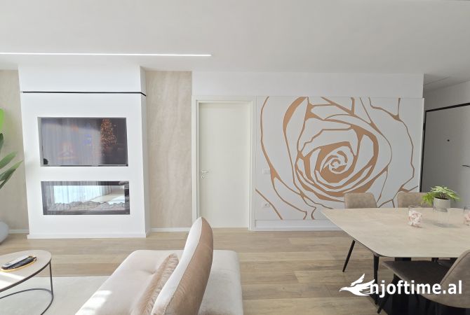 Shtepi me qera Apartament ne Tirane, 1+1, Mobilimi E mobiluar, Pagesa 900  Euro.