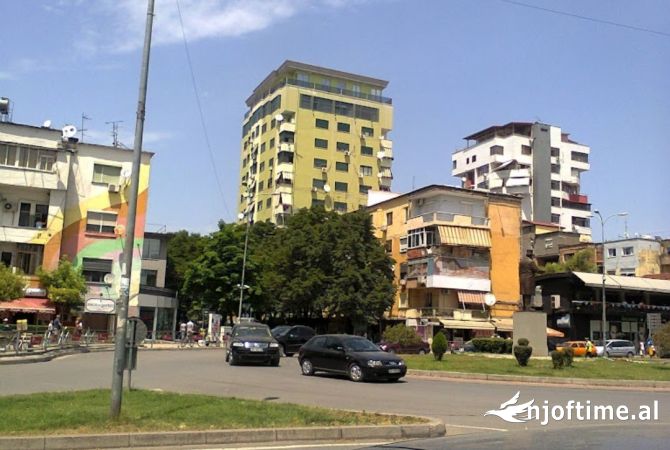 Ambient biznesi ne shitje 1+1 ne Tirane - 440,000 Euro
