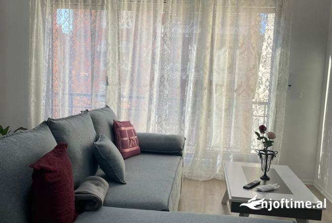 Shtepi me qera 1+1 ne Tirane - 600 Euro