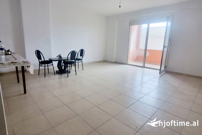 Shtepi ne shitje 3+1 ne Durres - 110,000 Euro