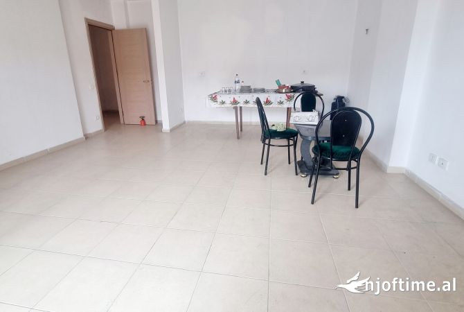 Shtepi ne shitje 3+1 ne Durres - 110,000 Euro