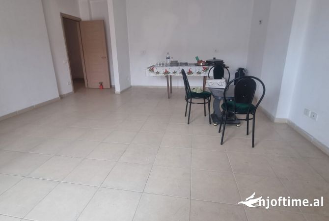 Shtepi ne shitje 3+1 ne Durres - 113,000 Euro