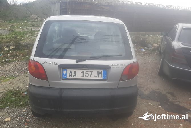 Makina ne shitje ne Tirane - 50,000 Leke