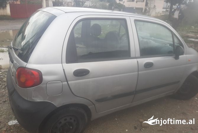 Auto in Vendita  a Tirana - 50,000 Leke