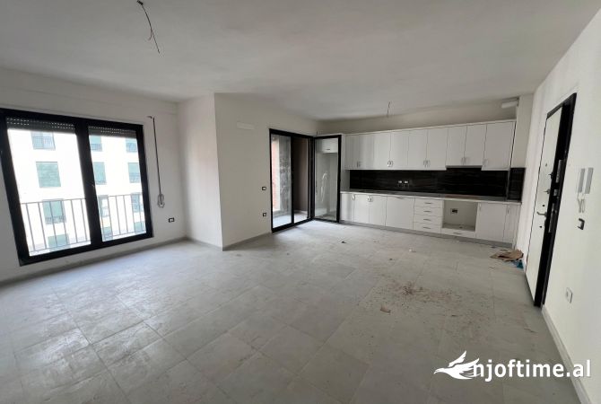 Shtepi me qera 2+1 ne Tirane - 500 Euro