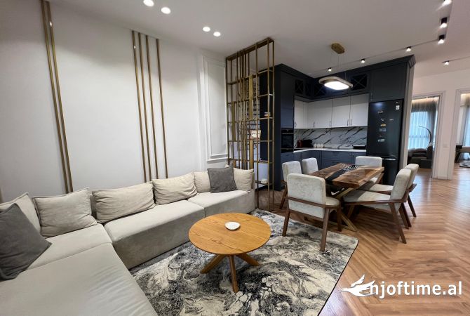 Shtepi me qera 2+1 ne Tirane - 1,200 Euro