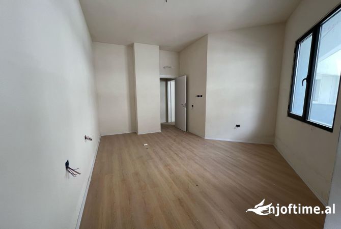 Shtepi ne shitje 2+1 ne Tirane - 266,000 Euro