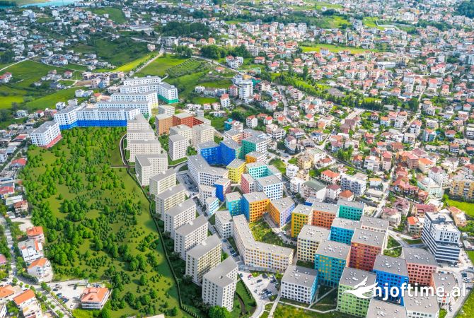 Shtepi ne shitje Apartament ne Tirane, 2+1, Mobilimi Bosh, pa mobiluar, Pagesa 110,000  Euro.