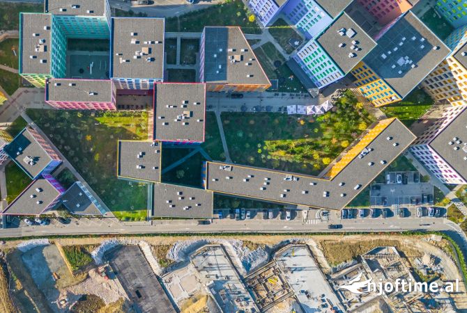 Shtepi ne shitje Apartament ne Tirane, 2+1, Mobilimi Bosh, pa mobiluar, Pagesa 110,000  Euro.