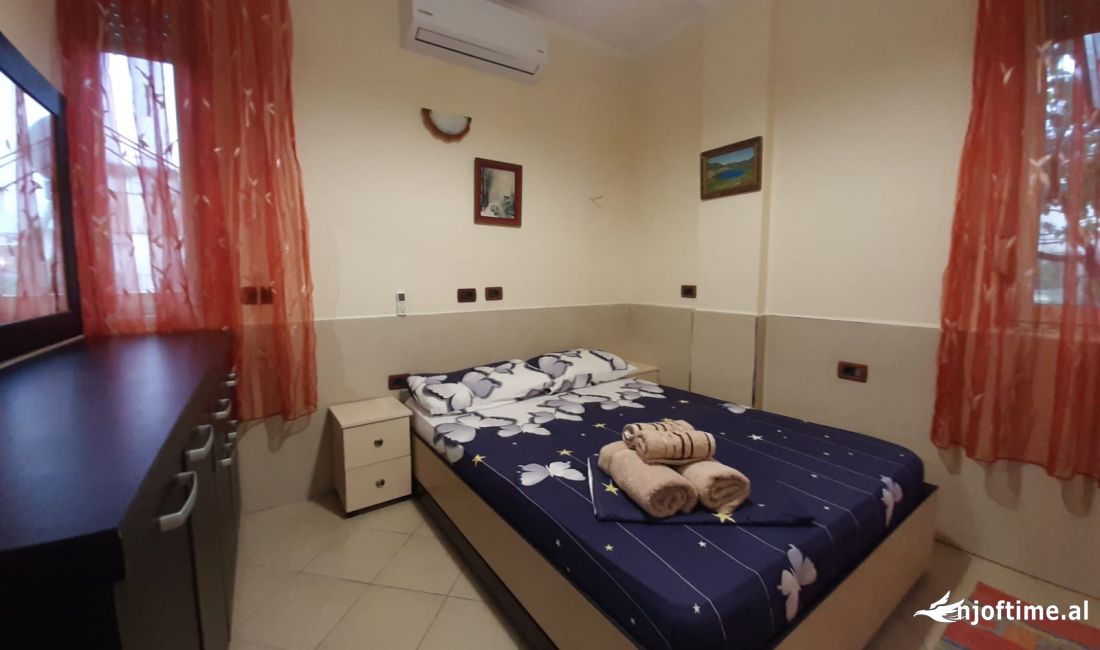 Shtepi me qera Apartament ne Tirane, 1+1, Mobilimi E mobiluar, Pagesa 430  Euro.