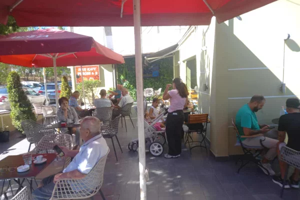 Ambient biznesi ne shitje 2+1 ne Tirane - 300,000 Euro