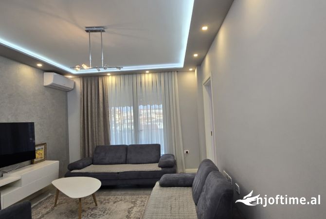 Shtepi ne shitje 2+1 ne Tirane - 165,000 Euro
