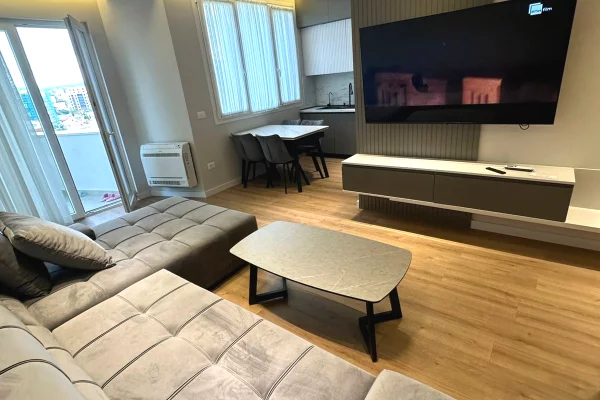 Shtepi ne shitje 2+1 ne Tirane - 260,000 Euro