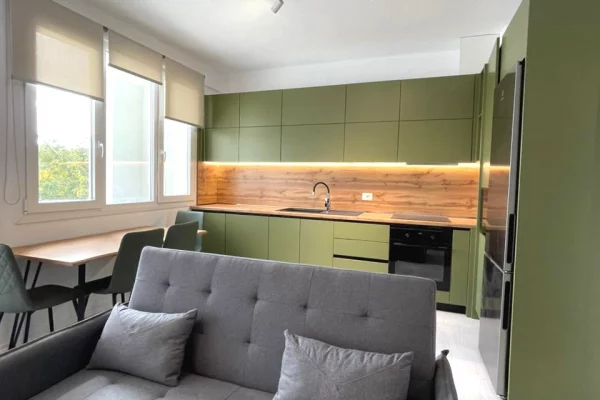 Shtepi me qera 2+1 ne Tirane - 700 Euro